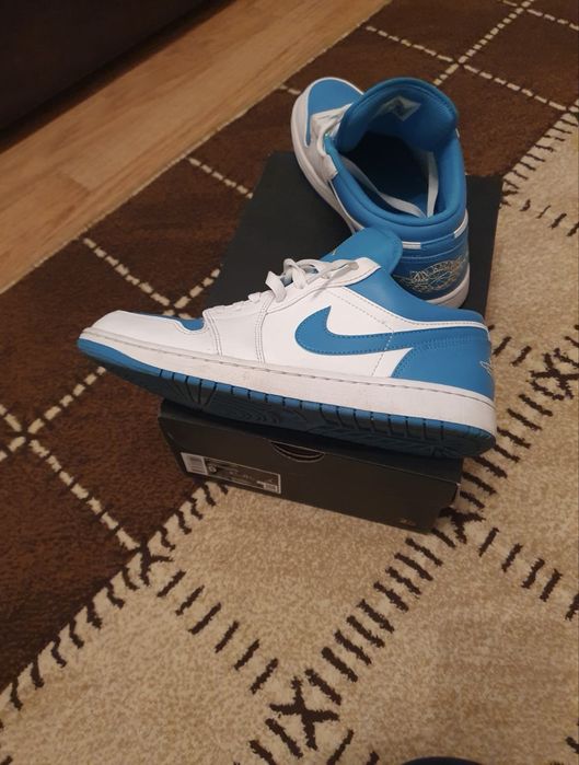 Addidasi jordan 1 low