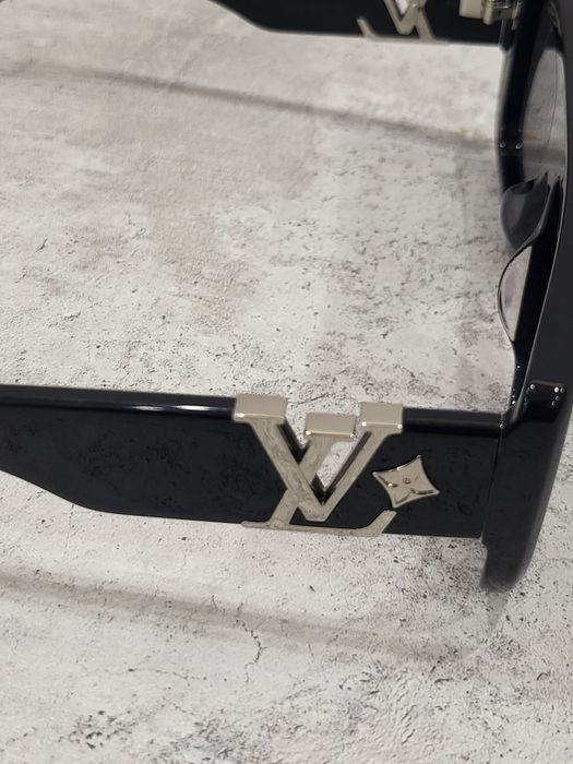 LV Flower Square Sunglasses
