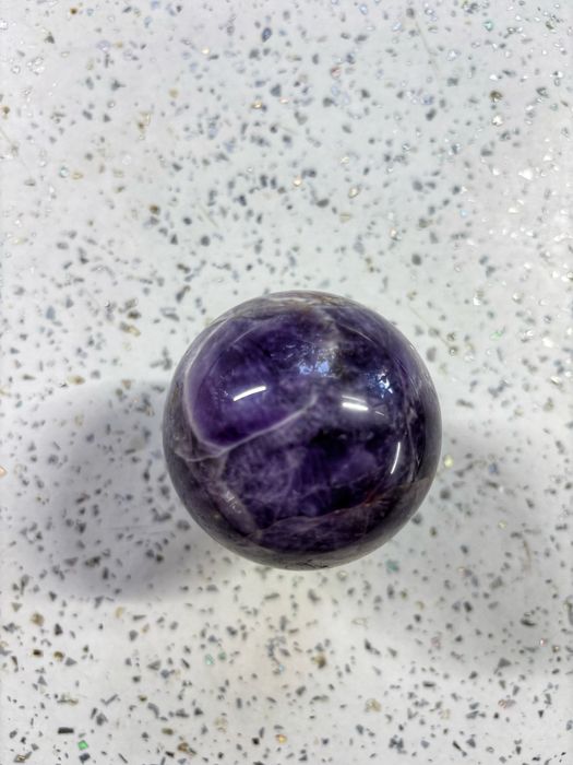 Продавам сфера и друза Аметист