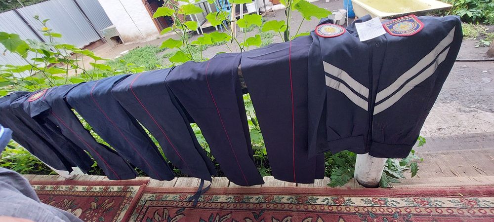 Продам брюки, рубашки ДПС