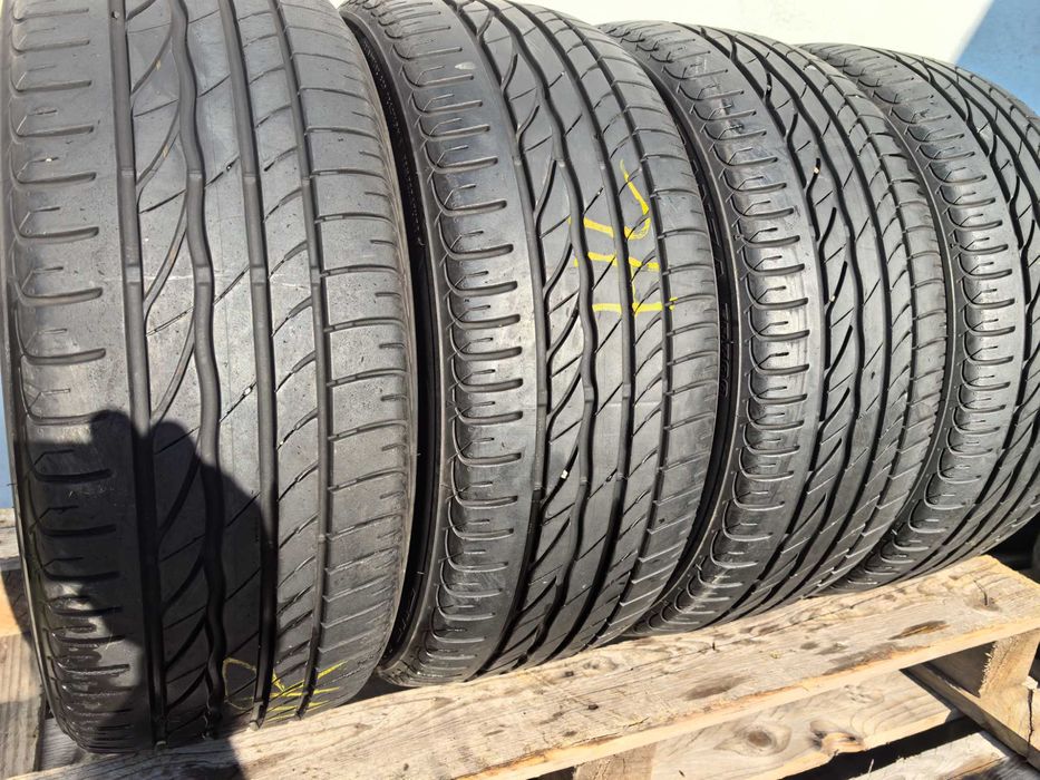 225/45/17 Бриджстоун ДОТ 2015 г