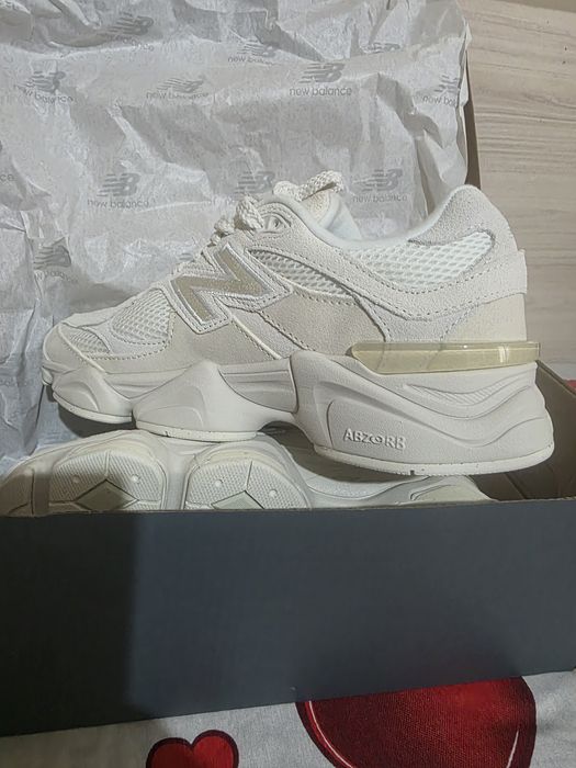 New balance 9060