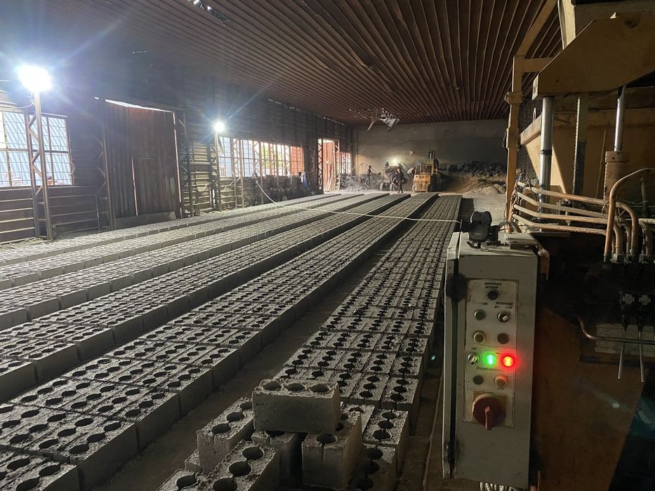 Коммерческое здание