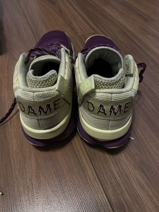 Оригинальные кроссовки Adidas