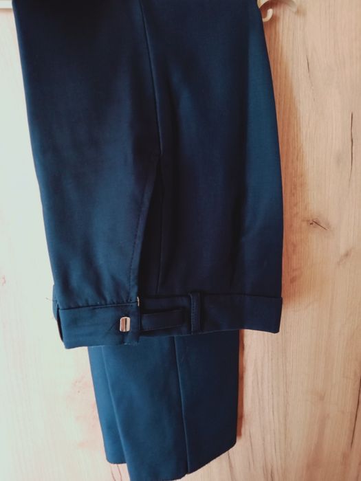 Брюки школьные 28-34 новые