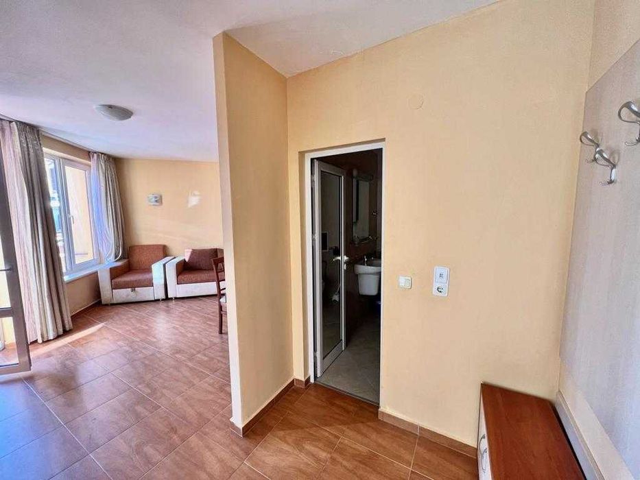 Продава се Двустаен апартамент в Свети Влас - 70 кв.м за 972 €/кв.м - Снимка #1