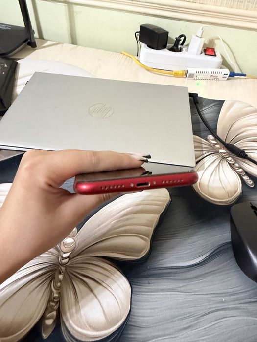 Iphohe 11 (PRODUCT) Red