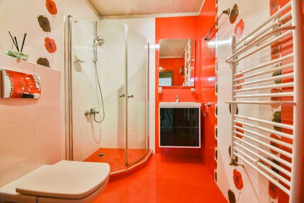 Дава се под наем Тристаен апартамент в София, Витоша - 145 кв.м за 800 € - Снимка #11