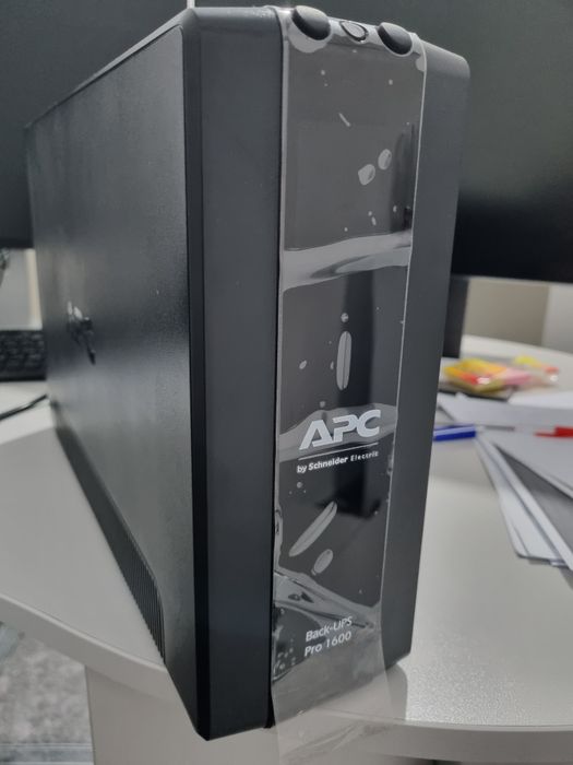 UPS APC Back-UPS Pro BR 1600 - BR1600MI