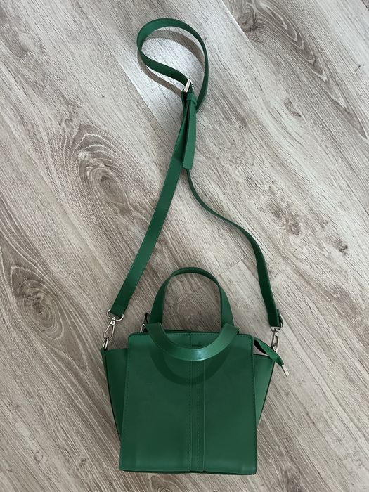 Сумочка зеленая 2000