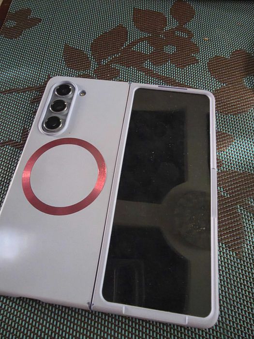Samsung  z Fold 5