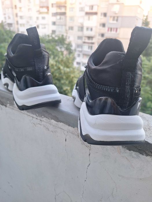 Karl lagerfeld  36 номер