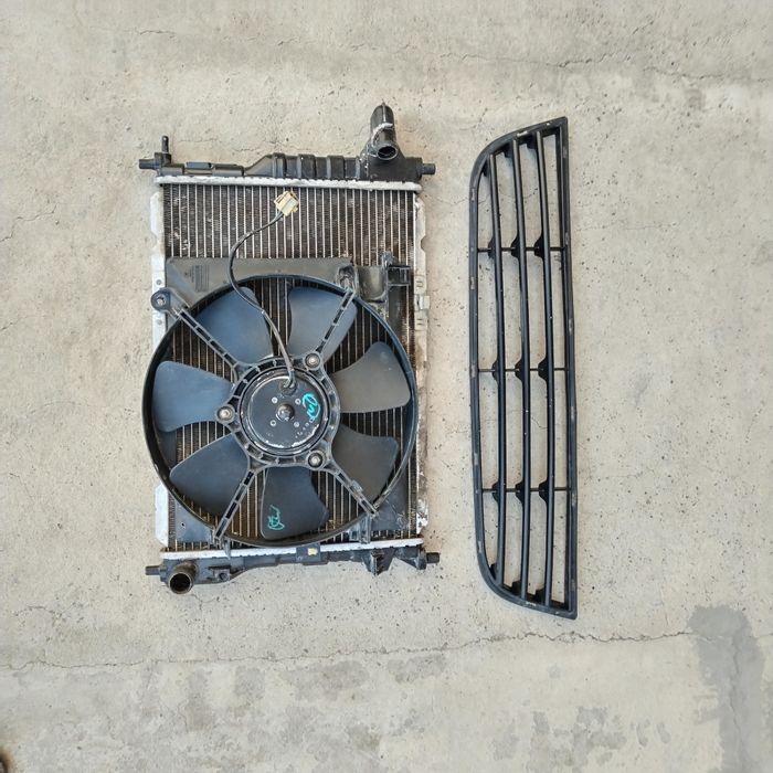 Радиатор вентилятор ришетка