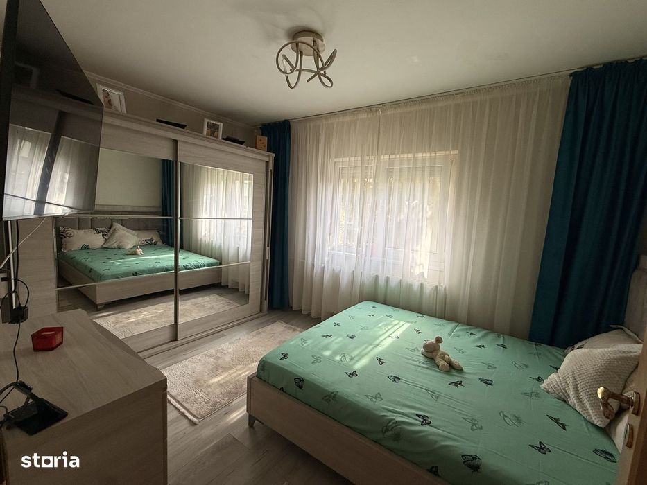 Vând apartament 2 camere tip R