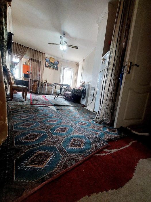 Юнусабад 15.4/2/5 своя