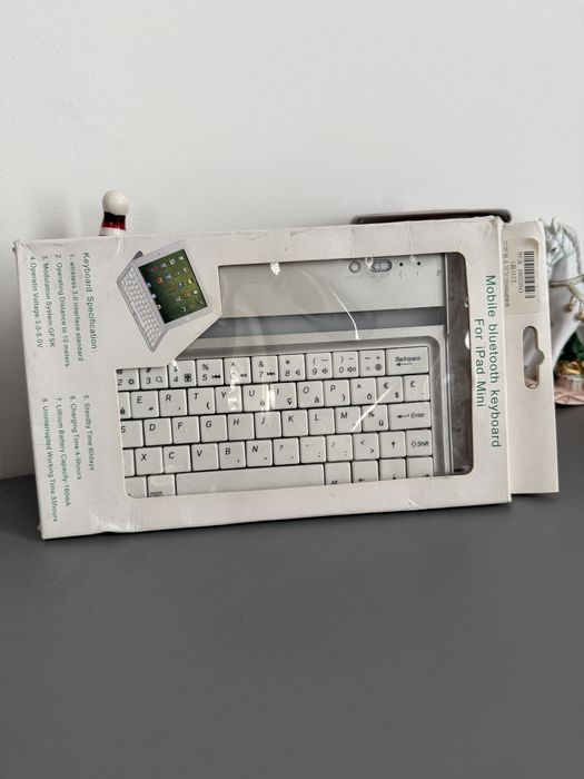 iPad Mini Bluetooth keyboard