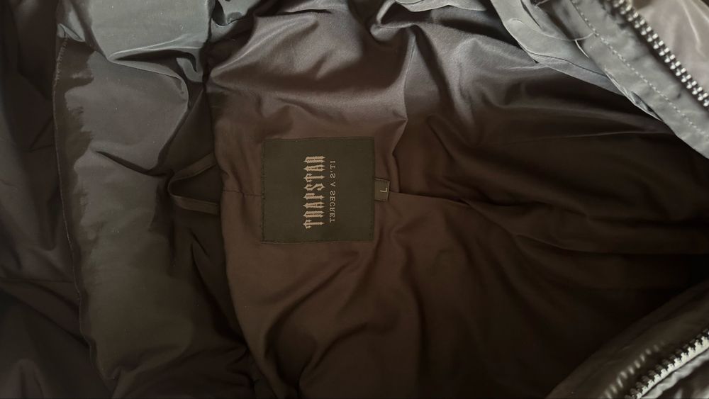 Trapstar яке L размер