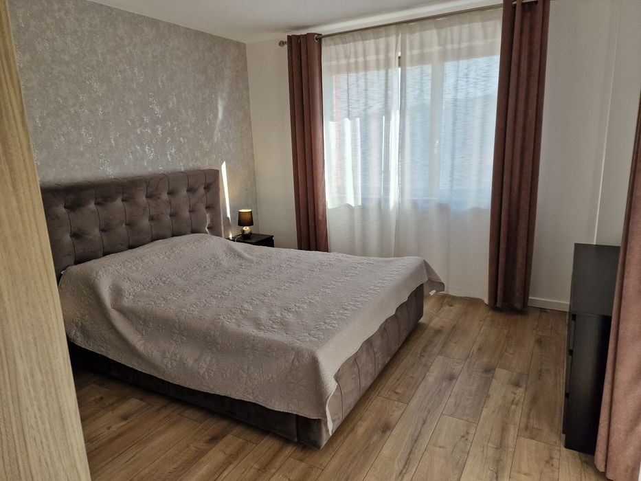 Inchiriez apartament 2 camere Fomco Tudor str.Livezeni