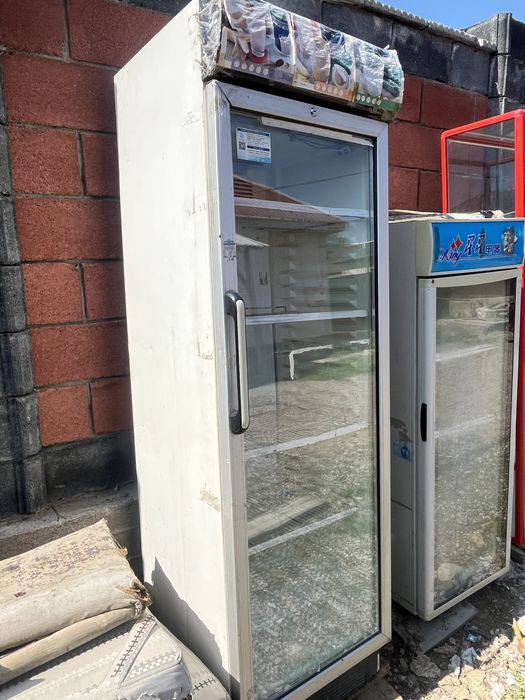 Холодильник аптечный продам за 50 тысяч