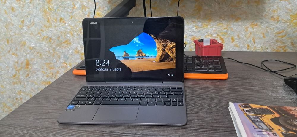 Продам нетбук - планшет asus
