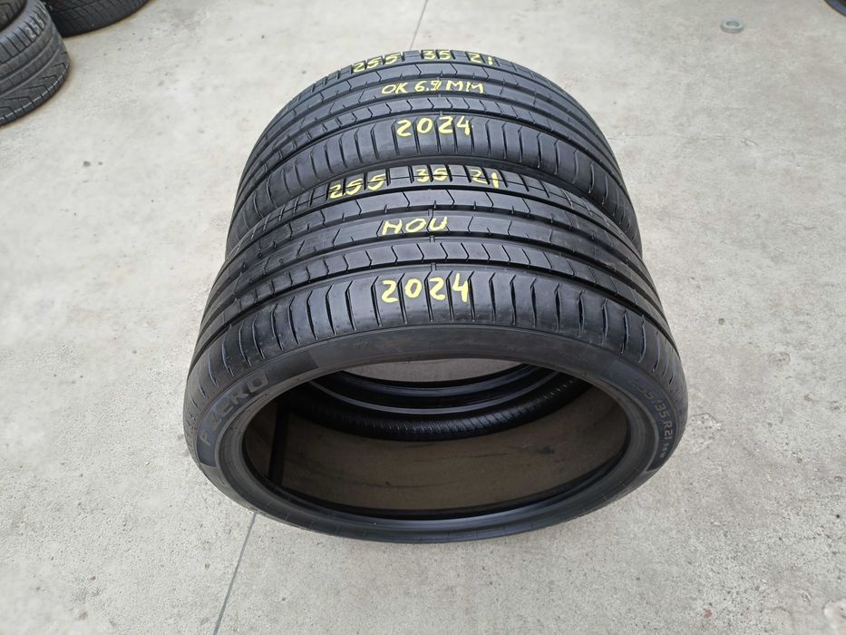 Doua anvelope de vara 255 35 21 pirelli p zero pz4 dot 2024