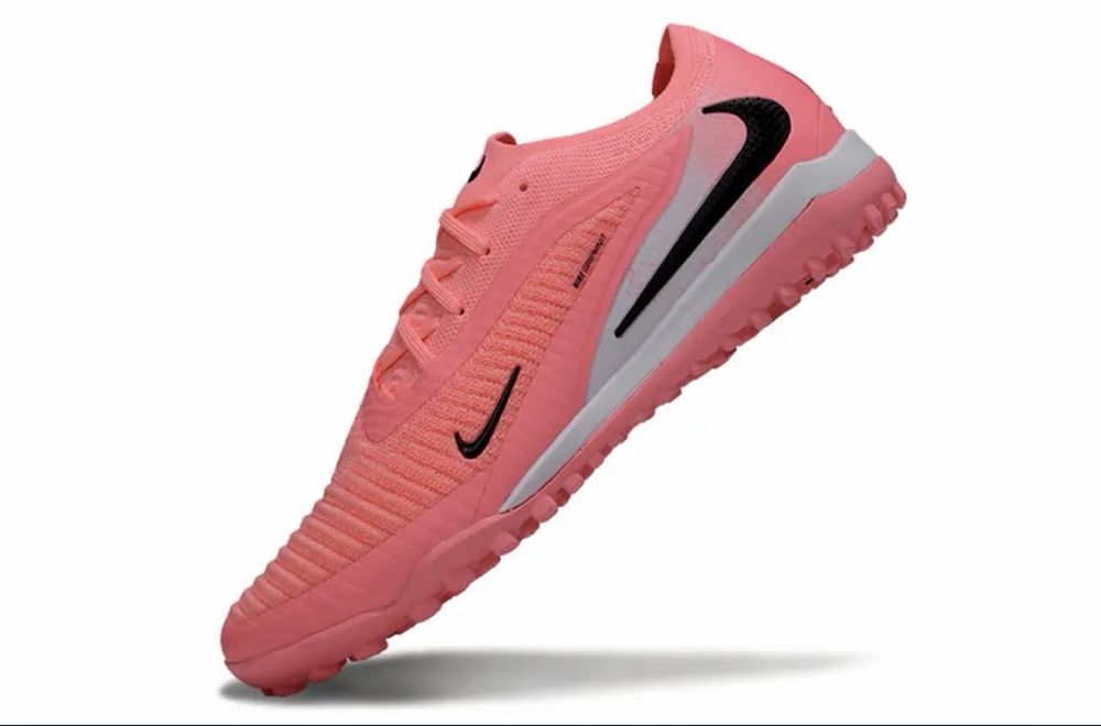 Nike Phantom