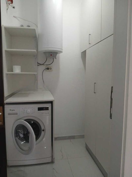 Дава се под наем Двустаен апартамент в София, Оборище - 96 кв.м за 977 € - Снимка #8