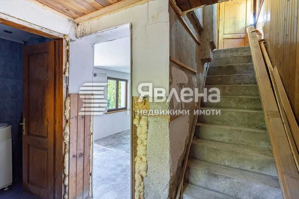 Продава се Парцел в София, Център - 700 кв.м за 190 €/кв.м - Снимка #10