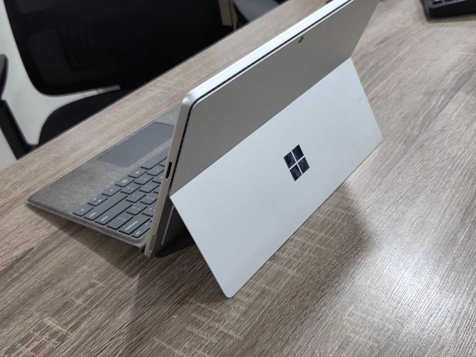 Microsoft Surface 9 Pro