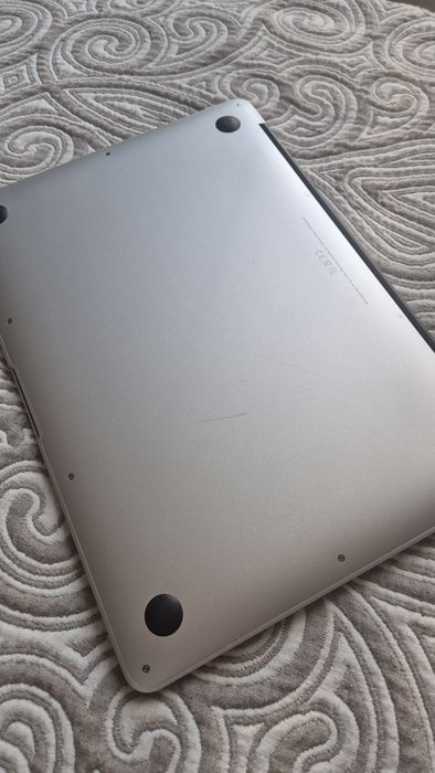 Apple MacBook Air 13" 2017 | i5 | 8 GB RAM | 128 GB SSD + кутия