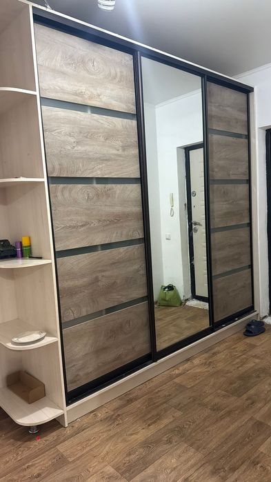 Продам шкаф в хорошем состоянии