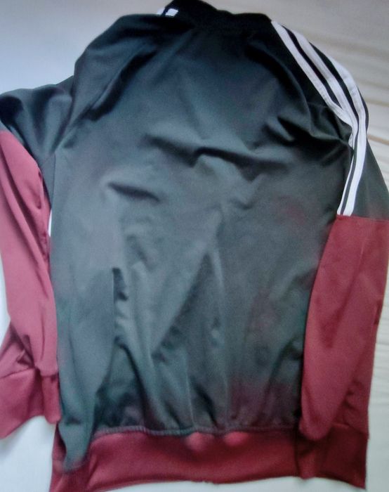 Bluză Adidas.sport.