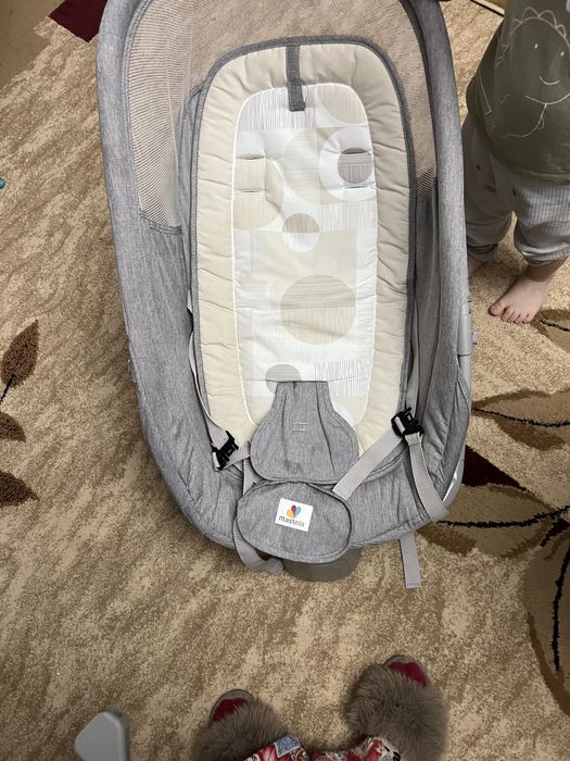 Продам шезлонг.