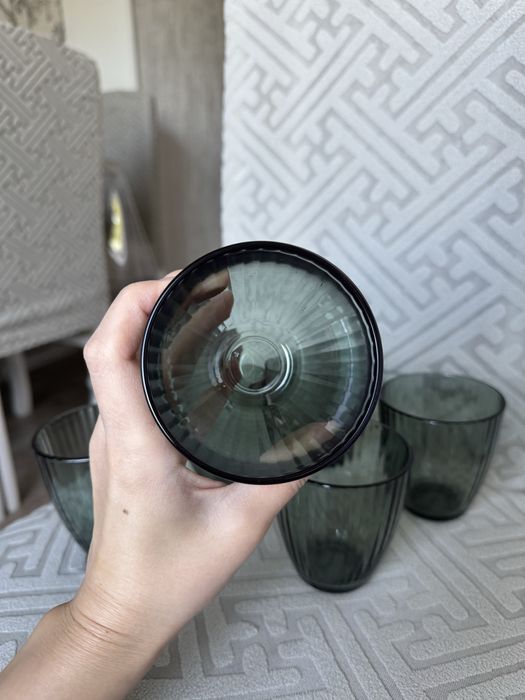 Продам бокалы , стаканы