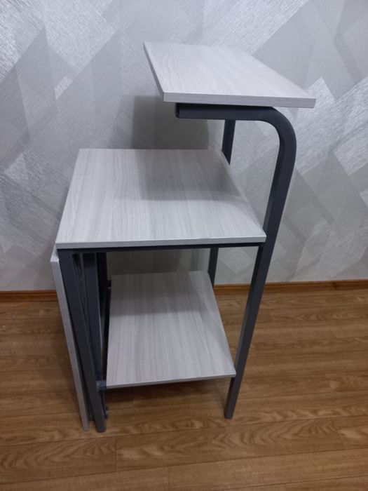 Продам ученический стол