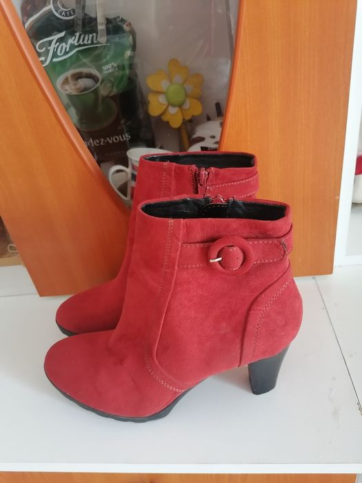 Ghete damă (mărimea 40)