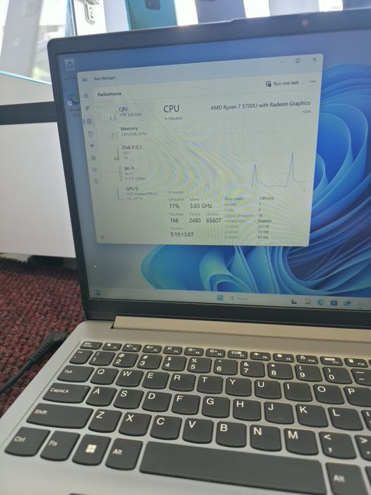 Lenovo ideapad 1