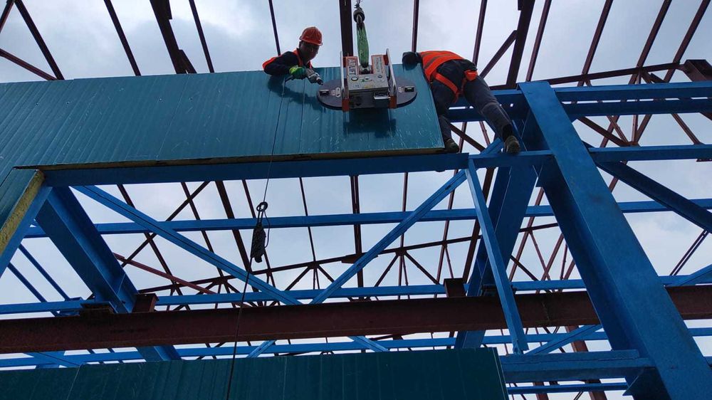 Сэндвич-панели кровельные и стеновые от производителя