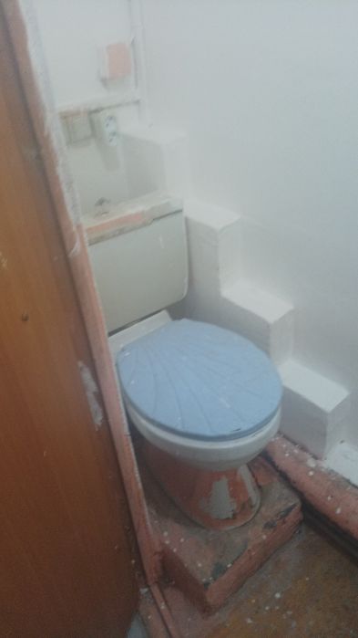 Сдам времянку комнату  на саяхате!