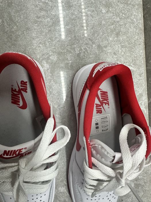 Air Jordan 1 Low OG 'White/Red' noi