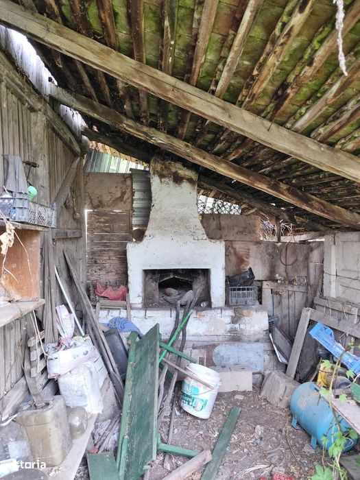 Casa la tara, gaz, acces auto, teren 4122 mp – Petid, Bihor
