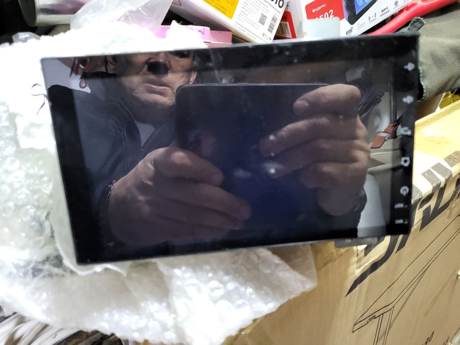 Автомагнитола 2-х диновая.