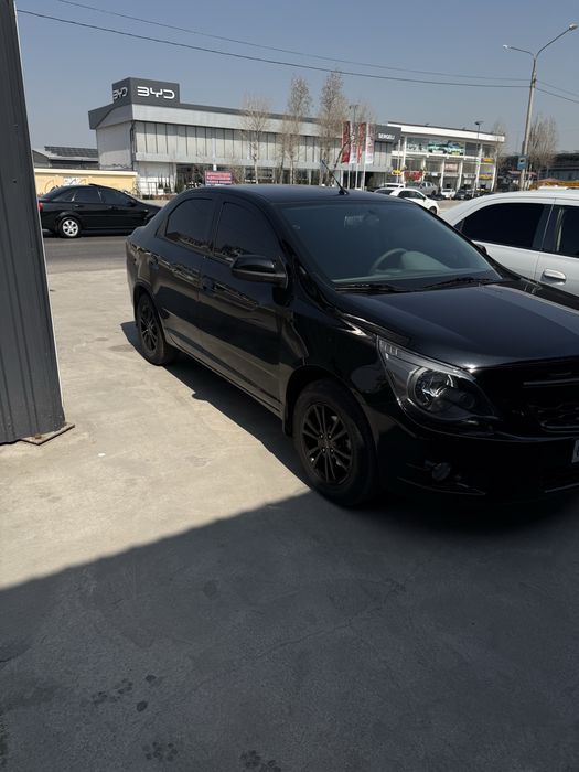 Cobalt 2025 idial polni navarot prabeg 10000 km polni radnoy