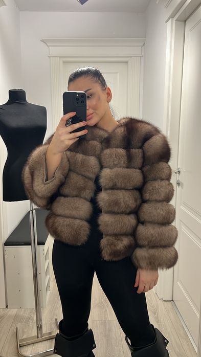 Blana noua  2 in 1 ciocolatie, se face si vesta