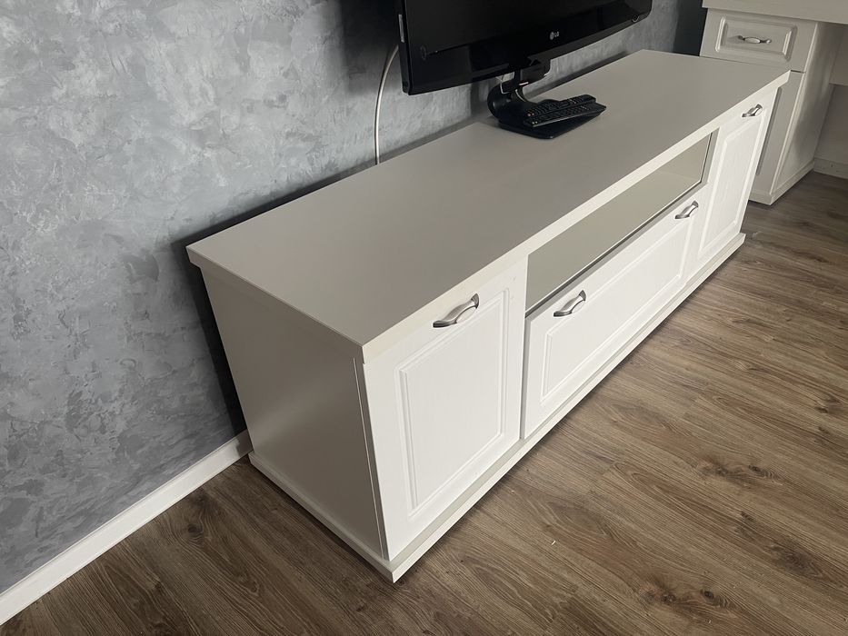 Comodă TV, 182 x 50 x 63 din mdf dur