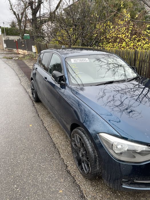 Vand Bmw seria 1 f20 Avariat/Defect