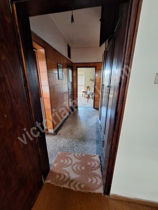 Продава се Четиристаен апартамент в Велико Търново, Център - 140 кв.м за 1250 €/кв.м - Снимка #1