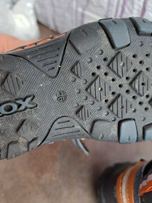 детски ботуши,зимни обувки,боти,апрески,Geox номер26 за момче,геокс