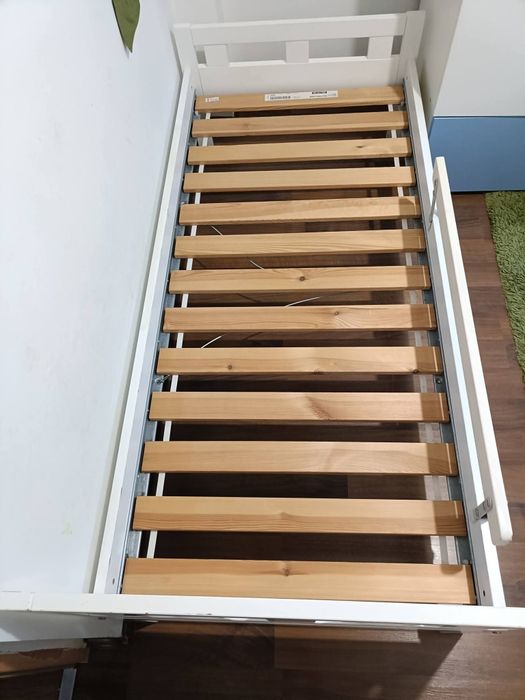 Pat IkeaKritter, 70x160 cu saltea și somieră.