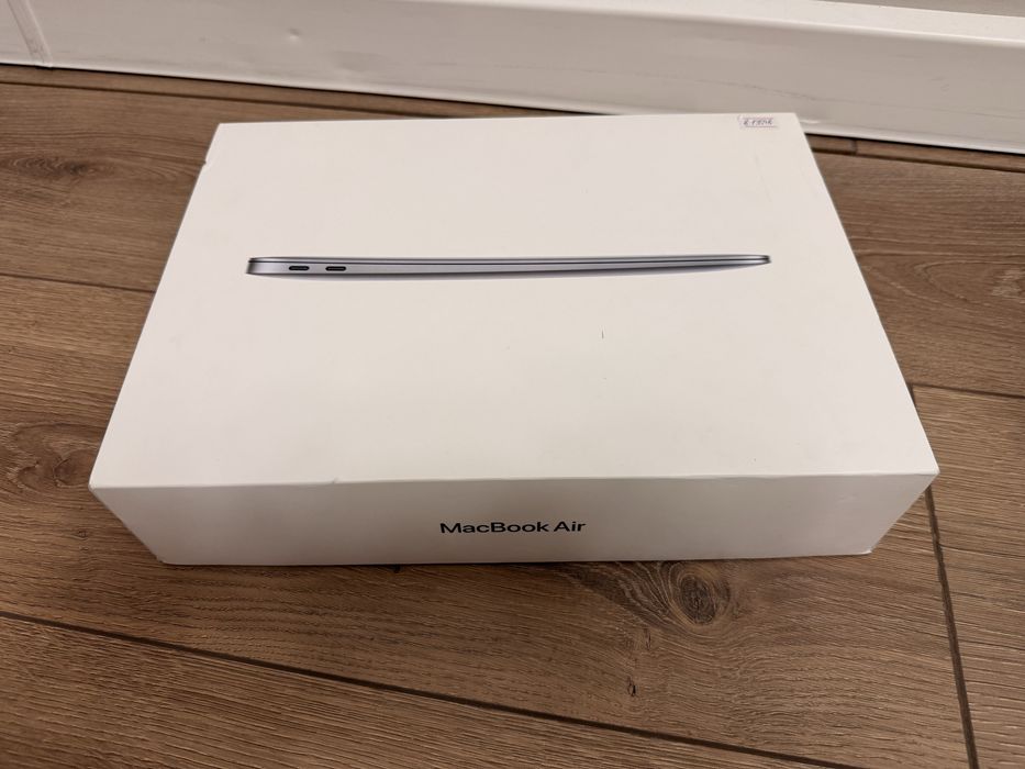 Продается MacBook Air m1